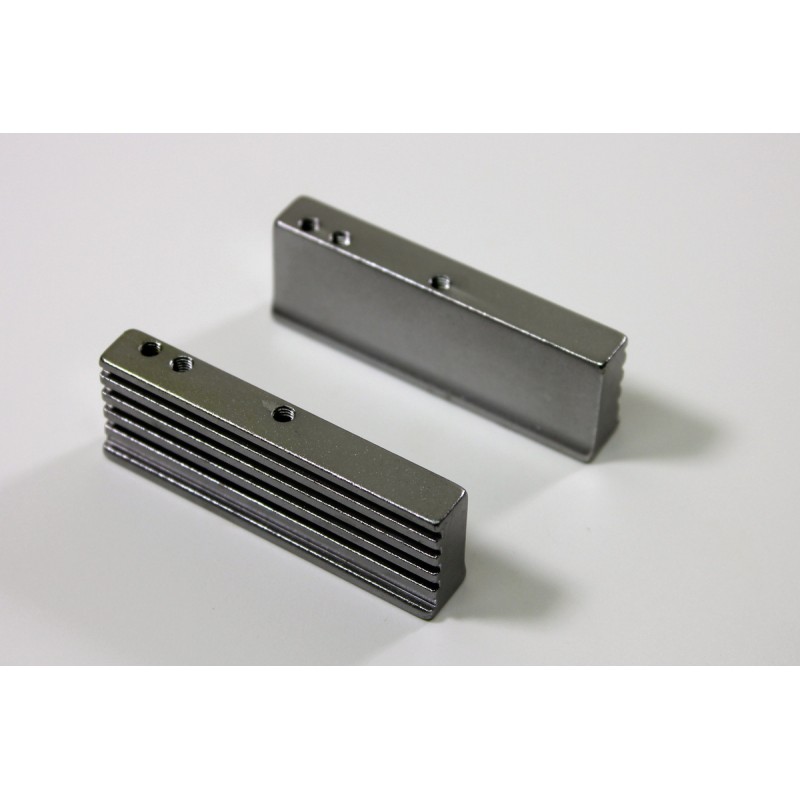 Engine Mount r/l 1:8